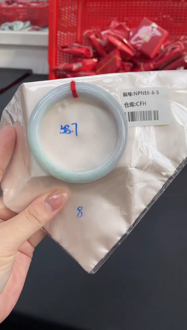 未镶嵌手镯翡翠翡翠手镯