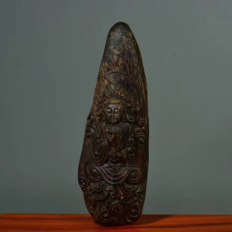 9.5克 正区文莱软丝沉水沉香观音吊坠