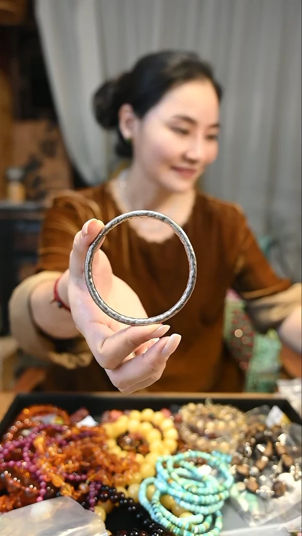 无925银小***。 定向 小鹿