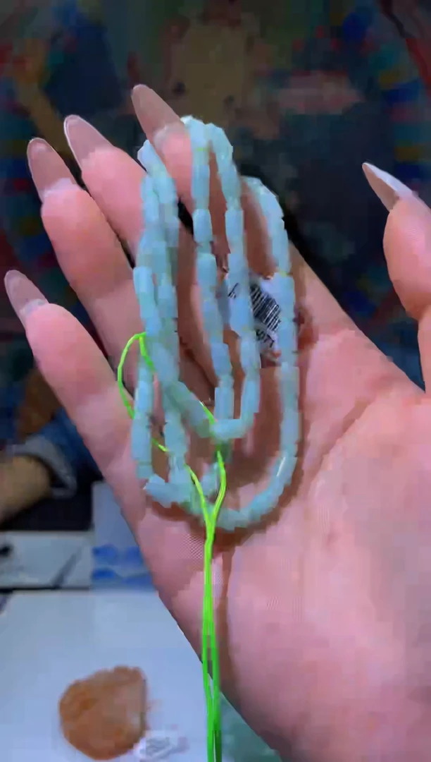 翡翠未镶嵌颈饰MFC0527006