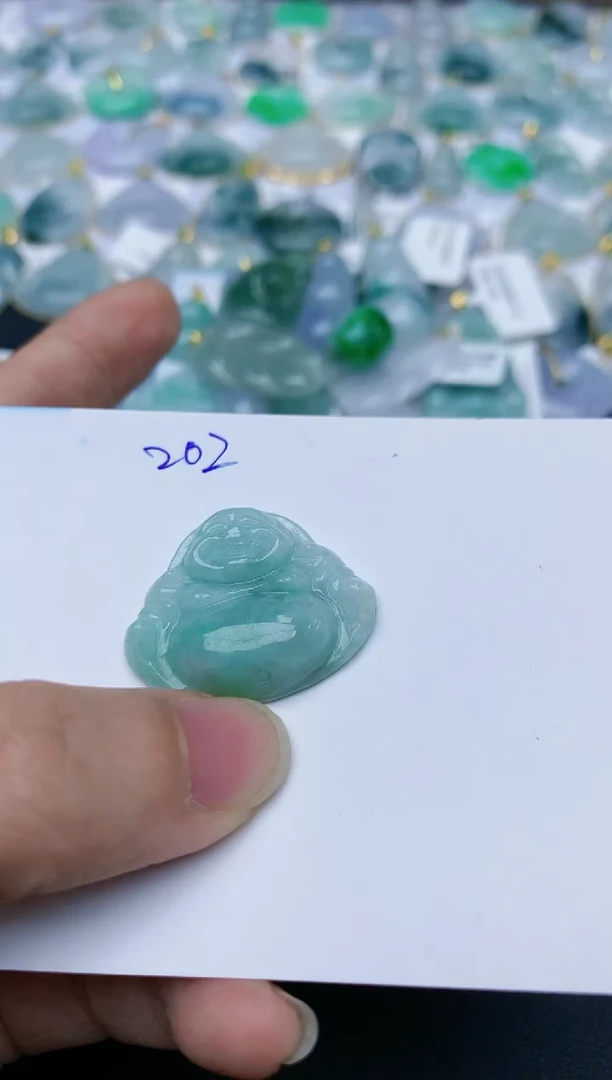 【闪购商品】翡翠颈饰18K金镶嵌天然翡翠A货    202