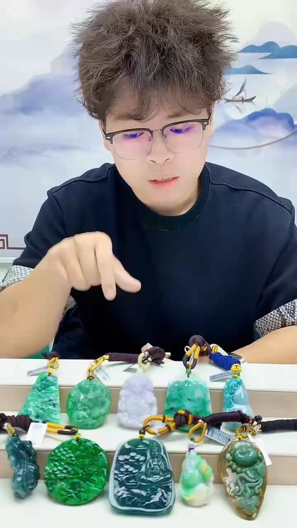 未镶嵌定制翡翠A****总4688lr-毛货挂件
