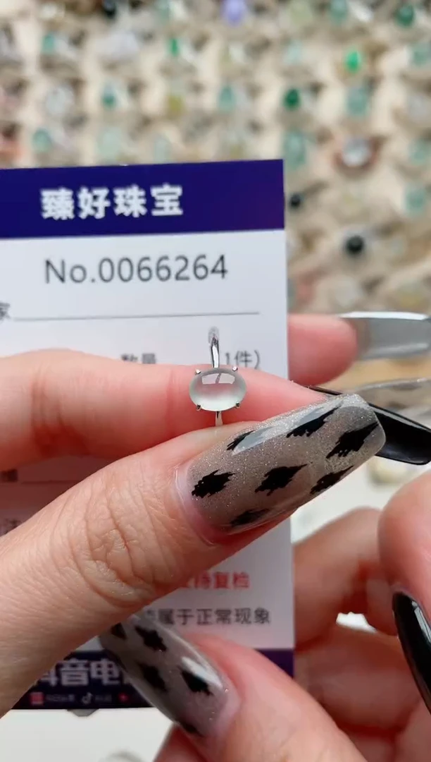 【闪购商品】翡翠戒指银S925镶嵌..........