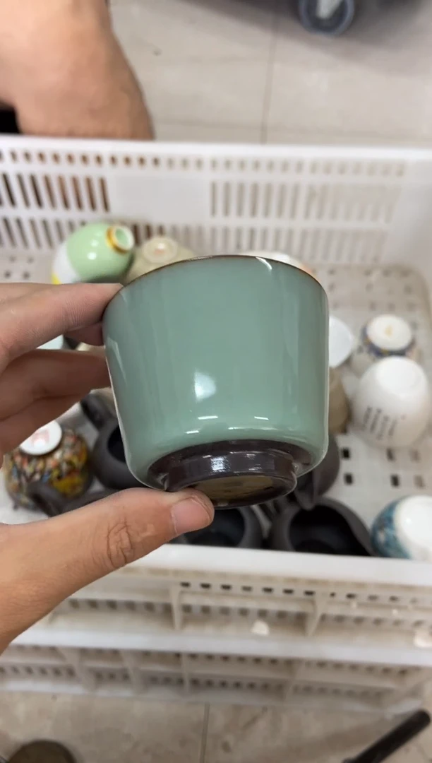 杯摄影的产品有使用过的痕迹有点脏介意勿拍