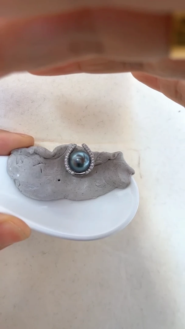 银S925镶嵌吊坠(不含链)海水珍珠1