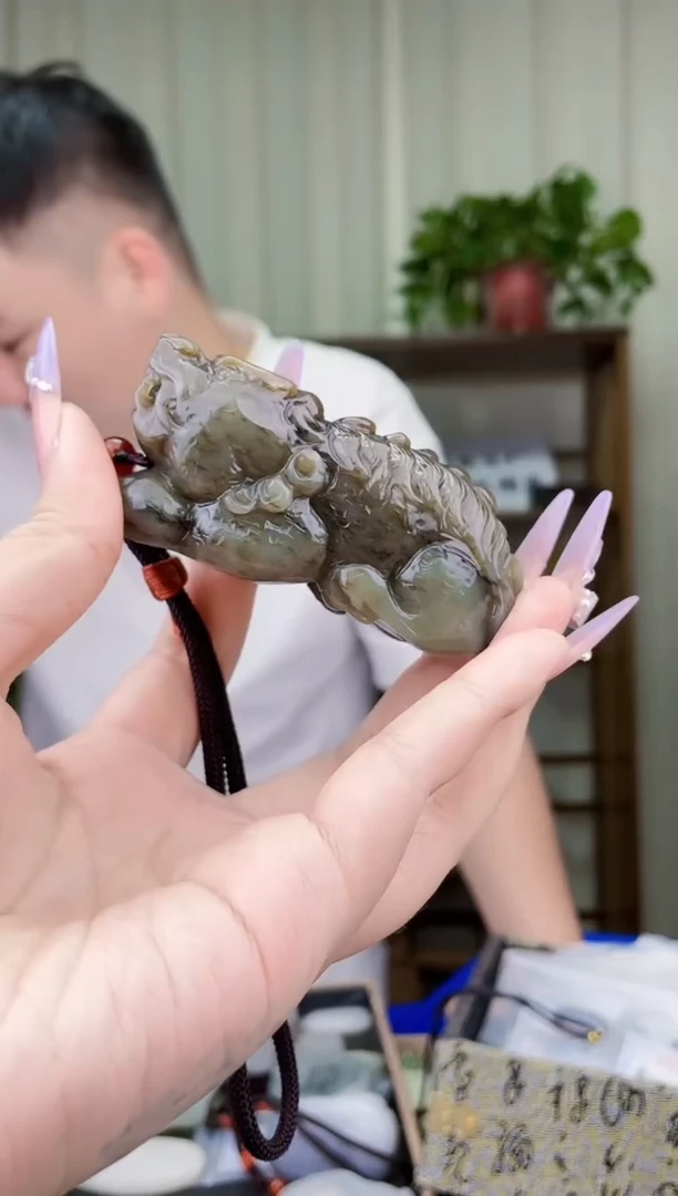 未镶嵌和田玉挂件拍一发一，多样性发货！