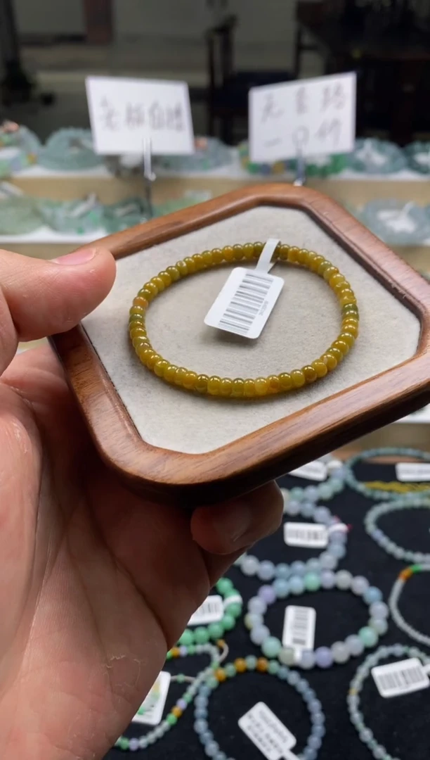 【闪购商品】翡翠手链未镶嵌天然A货翡翠