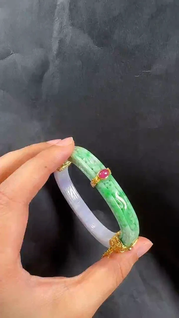 未镶嵌手镯翡翠手镯