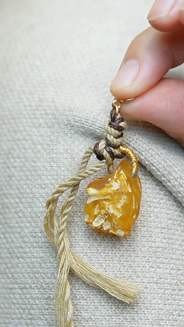 【闪购商品】琥珀裸石未镶嵌原石