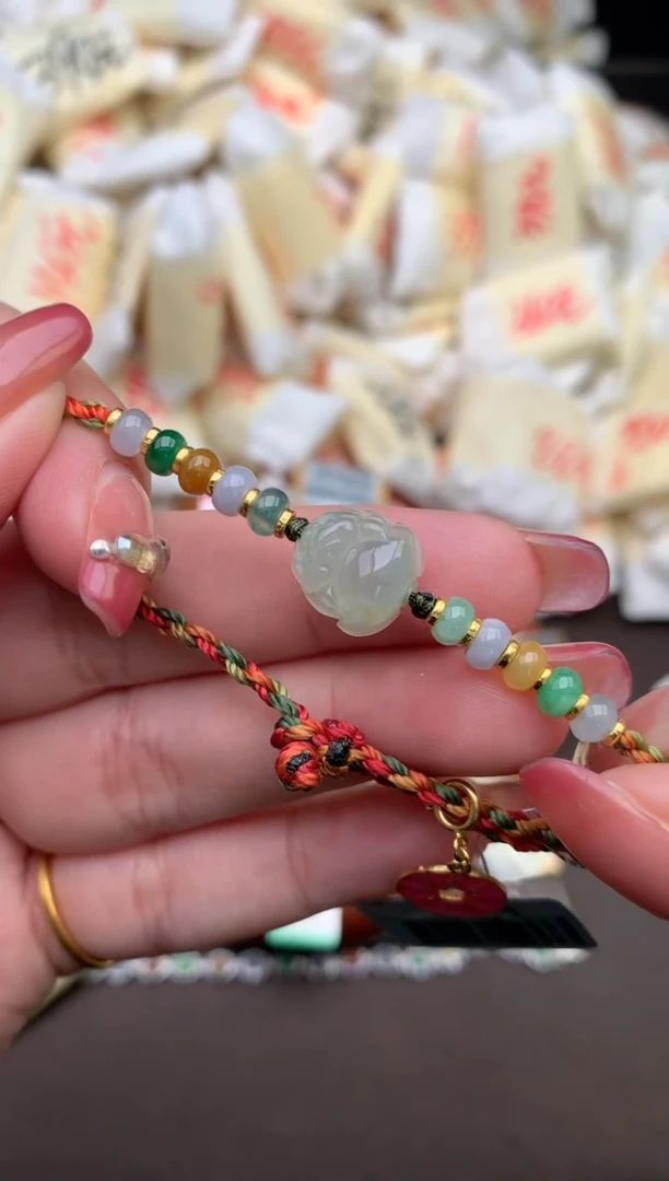 未镶嵌手绳翡翠—