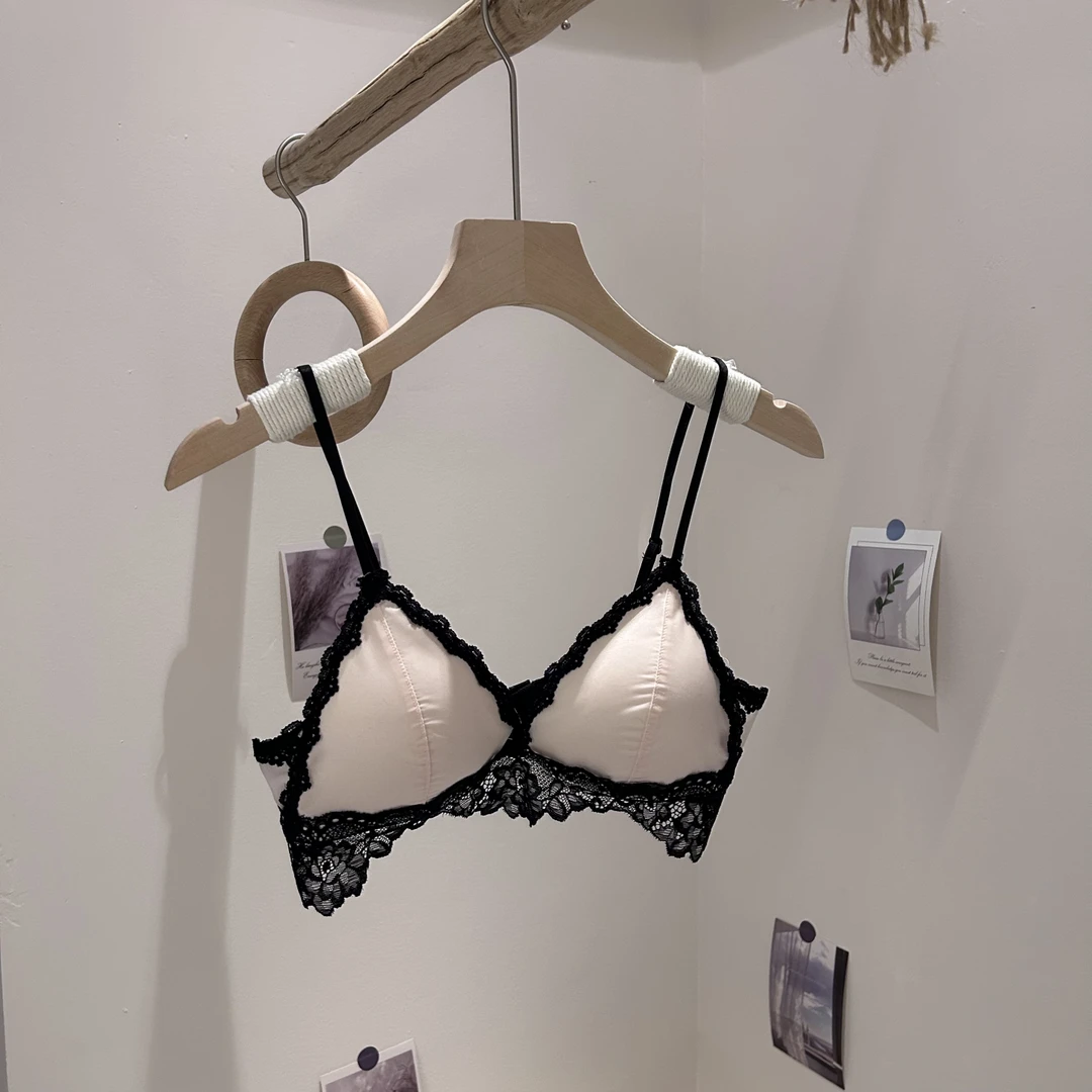 [YVS]新款蕾丝小胸显大调整型美背文胸仪式感氛围浪漫性感内衣