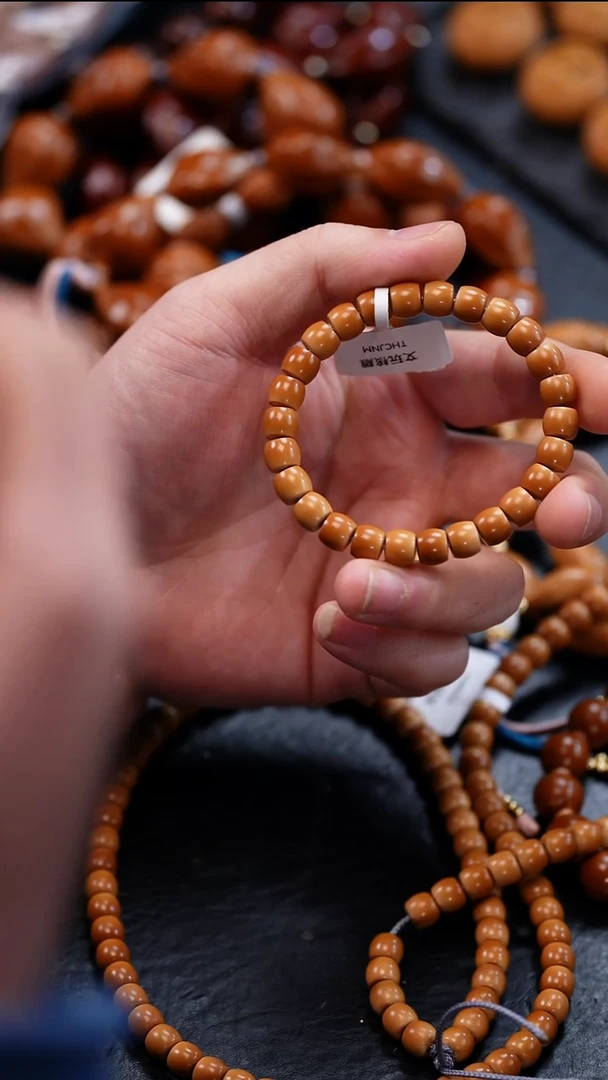 吊坠橄榄核绾*橄榄核