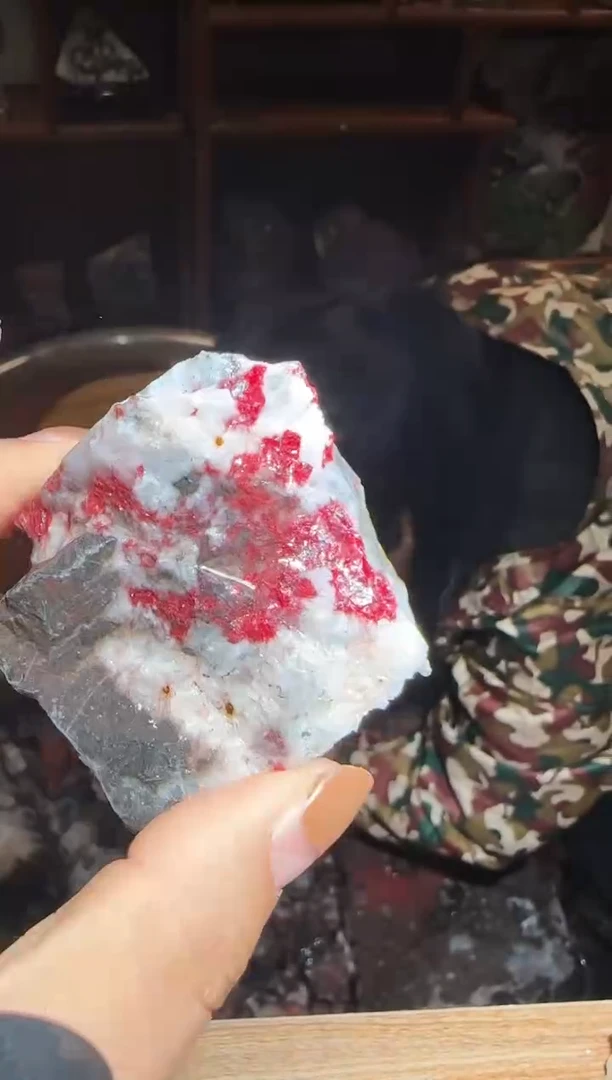 天然辰砂朱砂毛料5