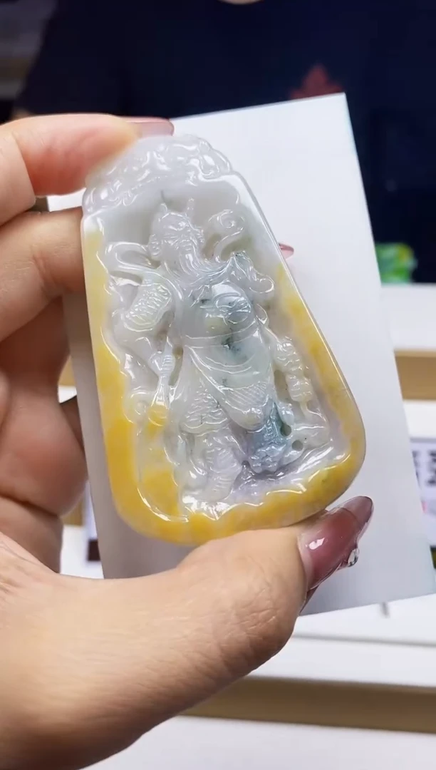 翡翠未镶嵌颈饰翡翠A货
