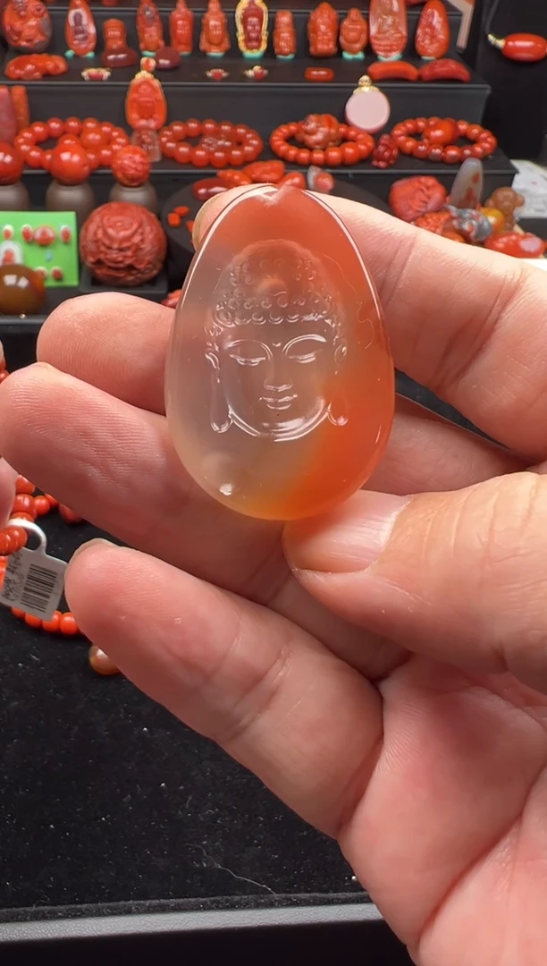 未镶嵌吊坠南红玛瑙与**争悟道