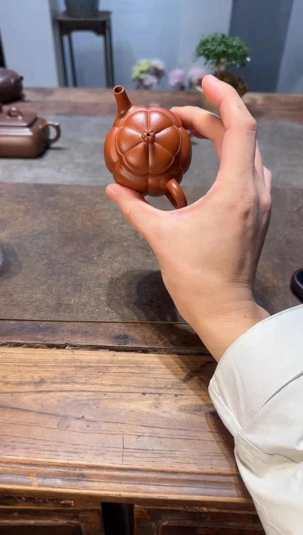 茶壶紫砂上****司80繁花 朱泥