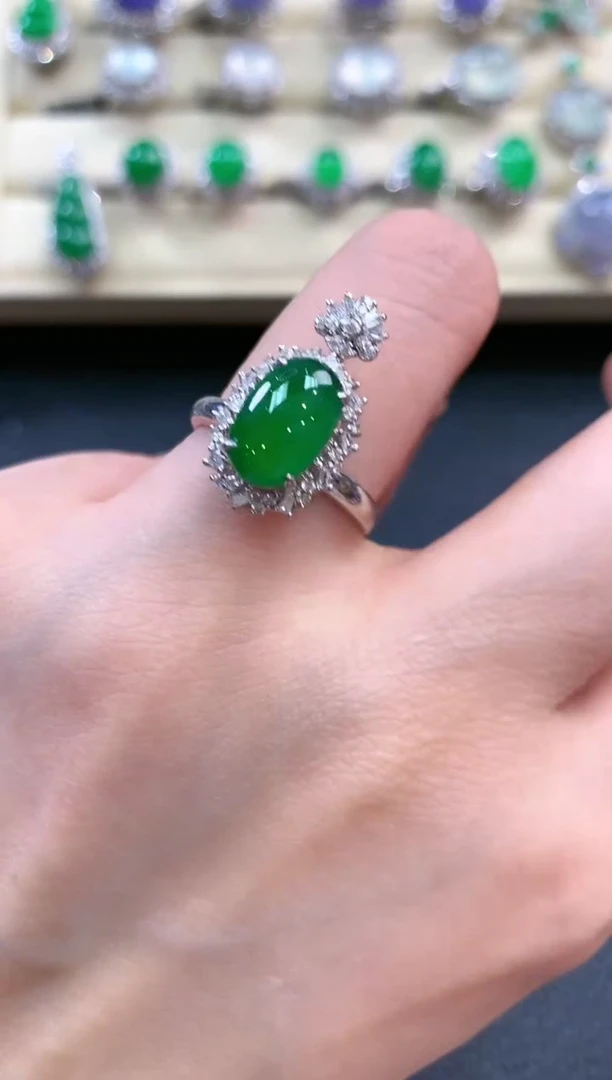 【闪购商品】翡翠戒指18K金镶嵌b161