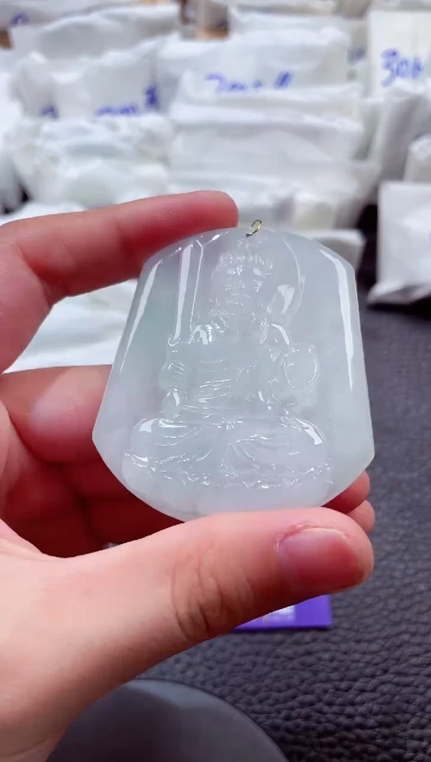 颈饰未镶嵌翡翠00004144不动