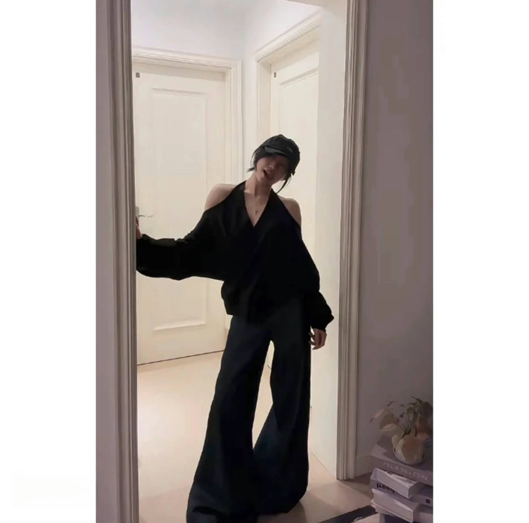 【两穿设计】复古挂脖卫衣女春新款设计感两穿露肩上衣