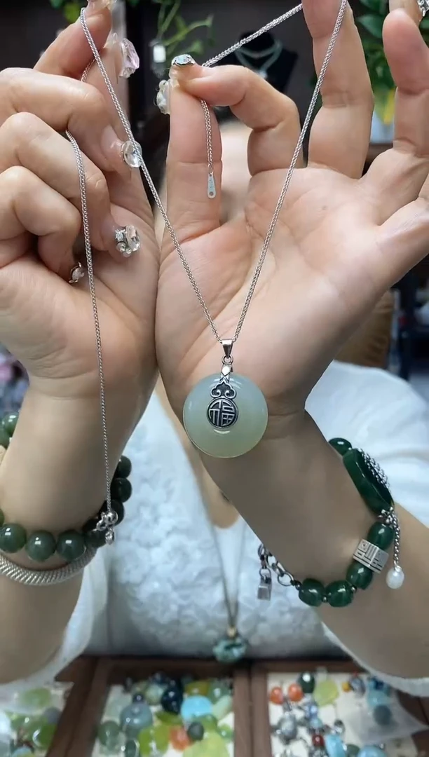 银S925镶嵌岫玉吊坠多样性发货其中发一不带 链子