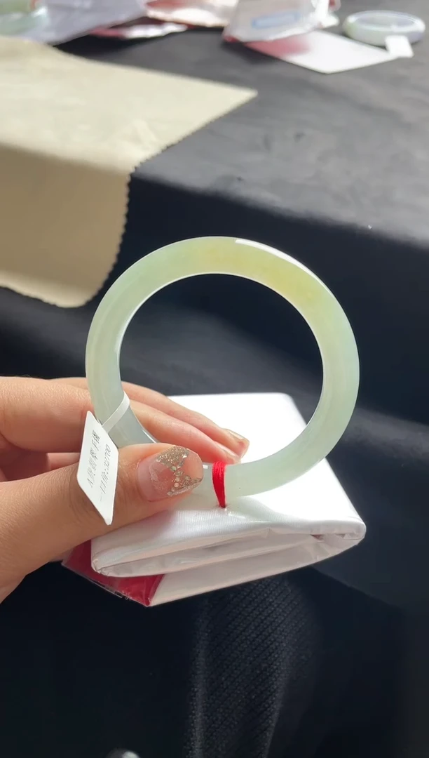 未镶嵌手镯翡翠三天鉴赏期