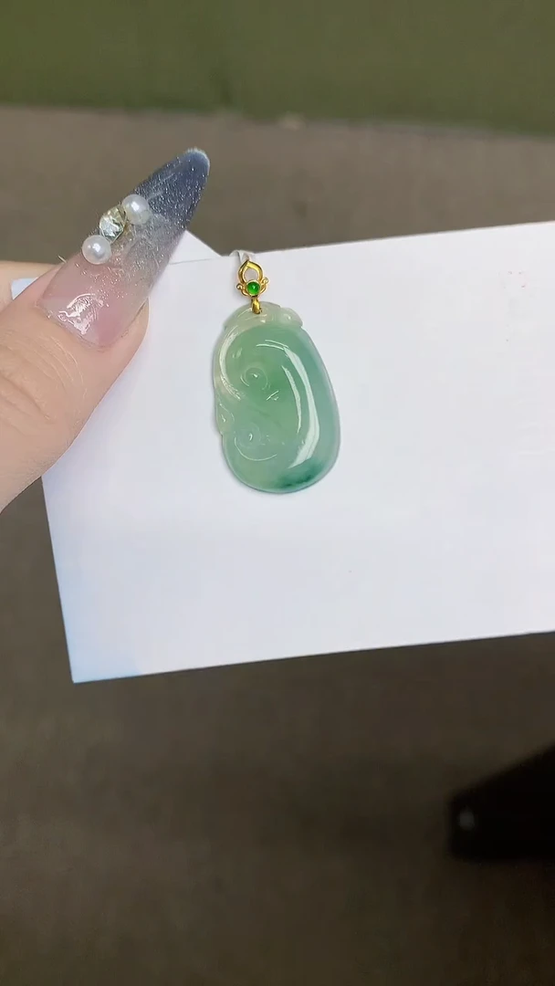 【闪购商品】翡翠颈饰18K金镶嵌45645645