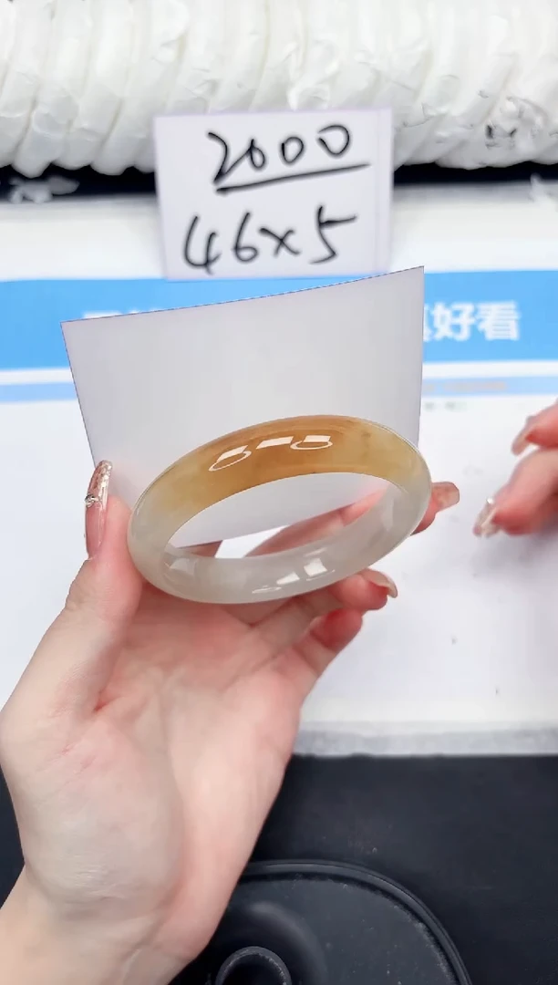 未镶嵌手镯石英质玉21-56
