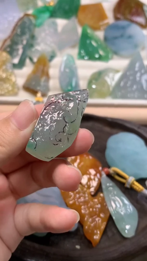 未镶嵌定制翡翠吊坠包工