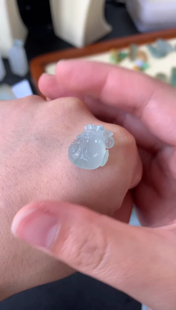 【闪购商品】定制翡翠未镶嵌翡翠