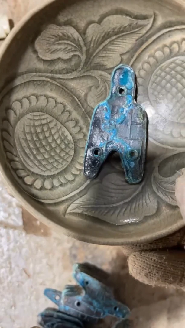 瓷片手工，手绘，陶瓷