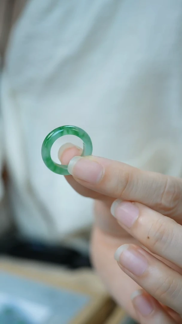 未镶嵌戒圈翡翠48-指圈/姿/3