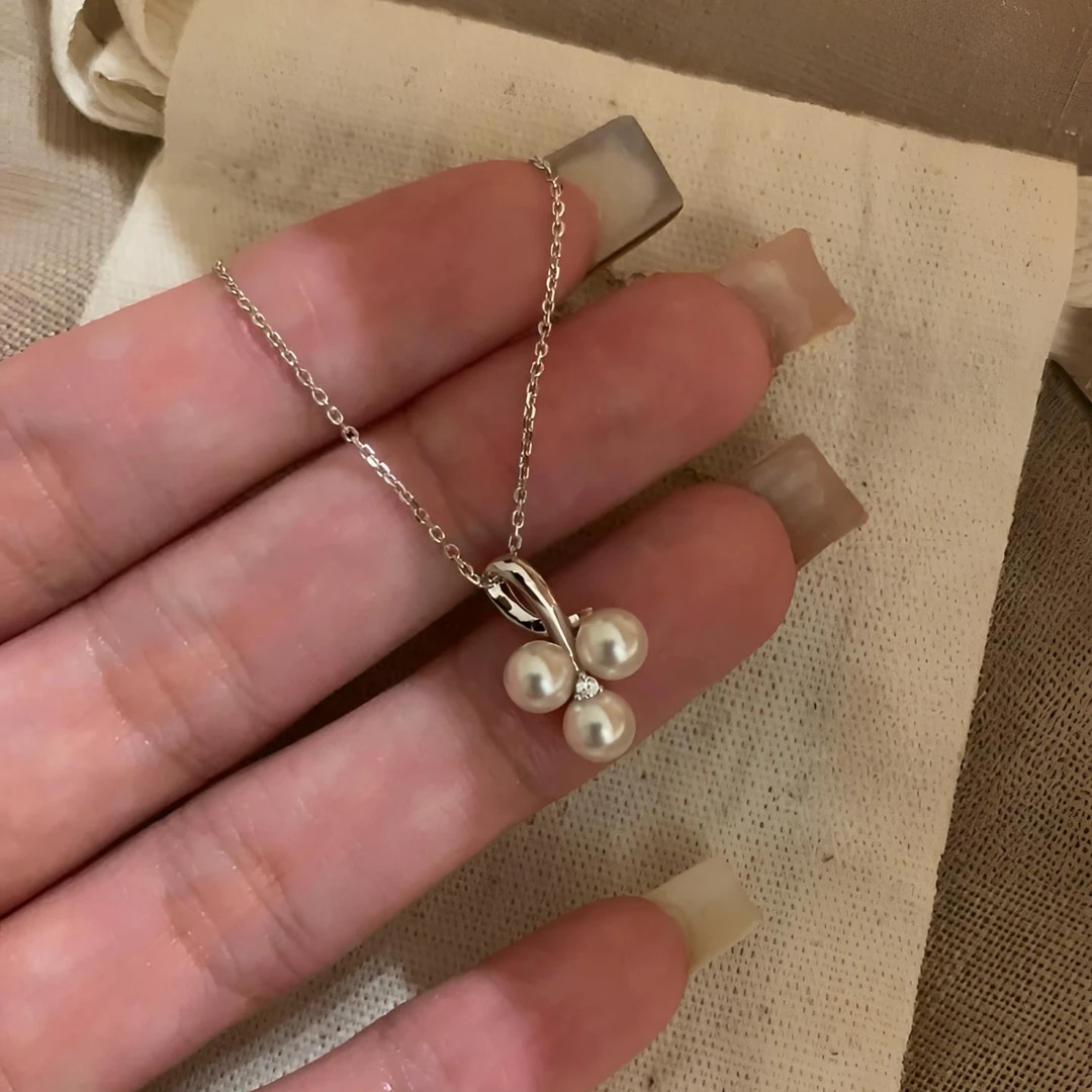 柯柒 钛钢项链 葡萄仿珍珠项链轻奢小众时尚百搭高级设计感锁骨链