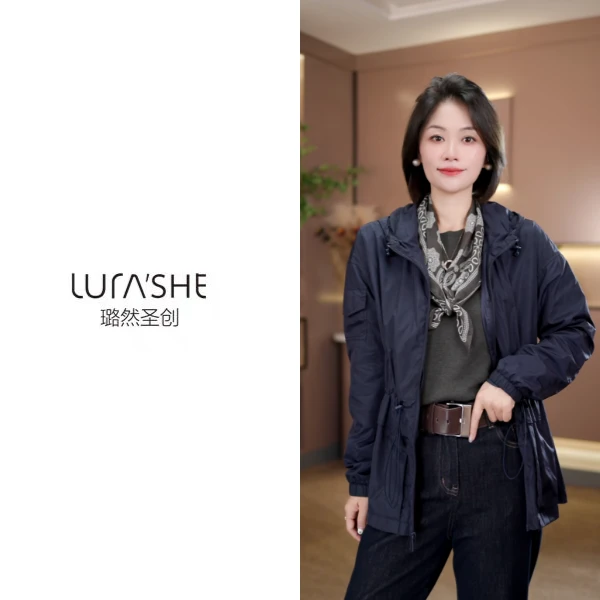 【璐然圣创】简约百搭连帽拉链抽绳短外套2521506