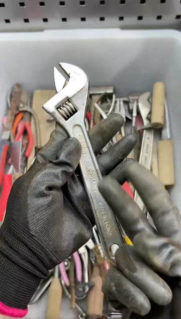 铁哇*哈阿古工具工具工具