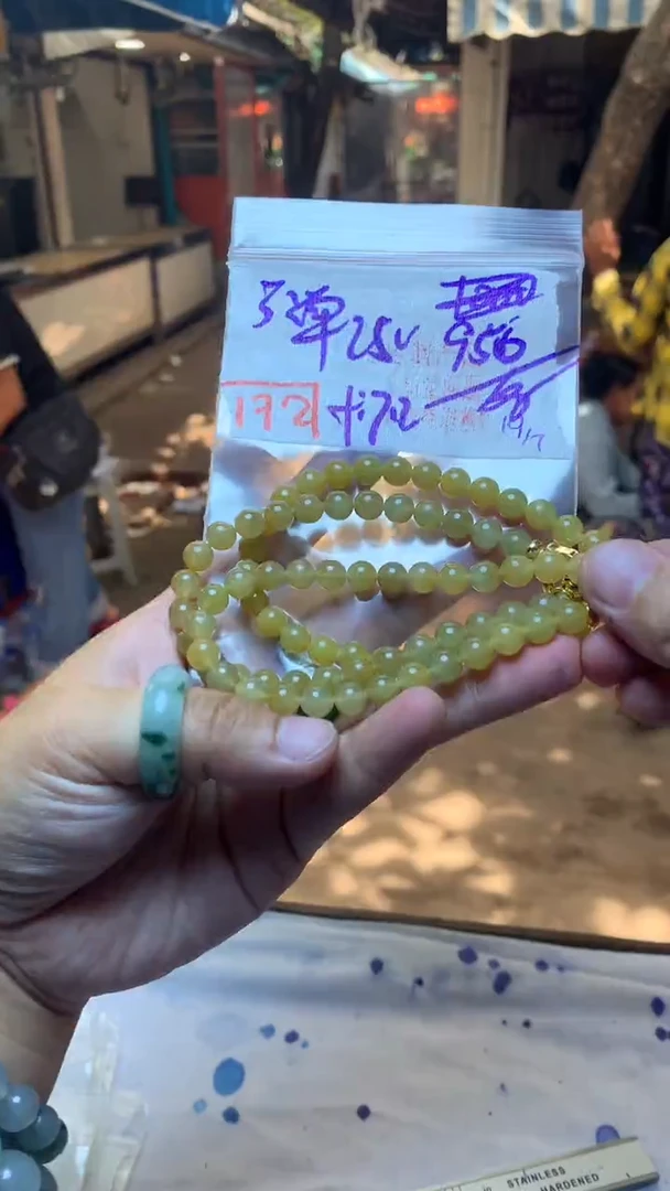 定制翡翠未镶嵌天然A货缅甸翡翠 多样性发货