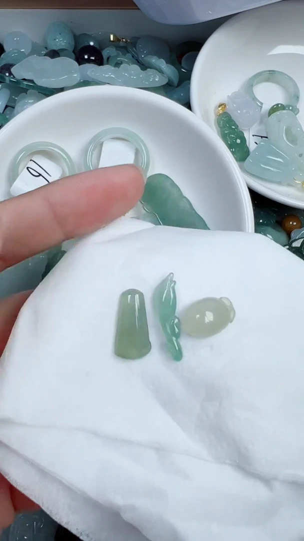 散珠翡翠672号链接，A货翡翠