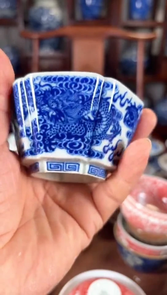 柴窑青花龙纹六方杯杯
