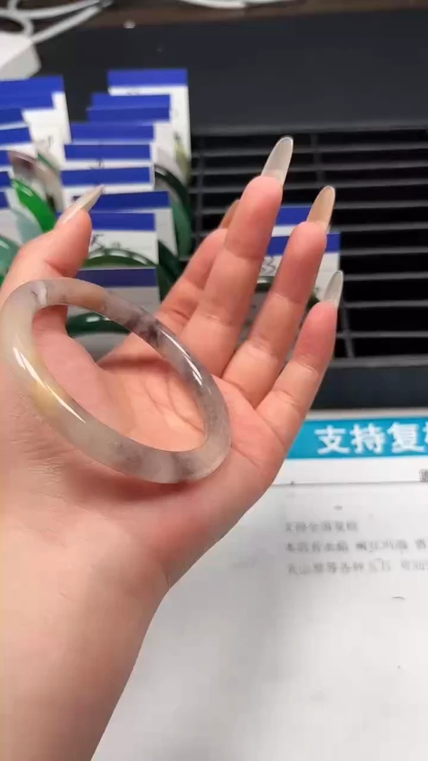 手镯玛瑙/玉髓未镶嵌35