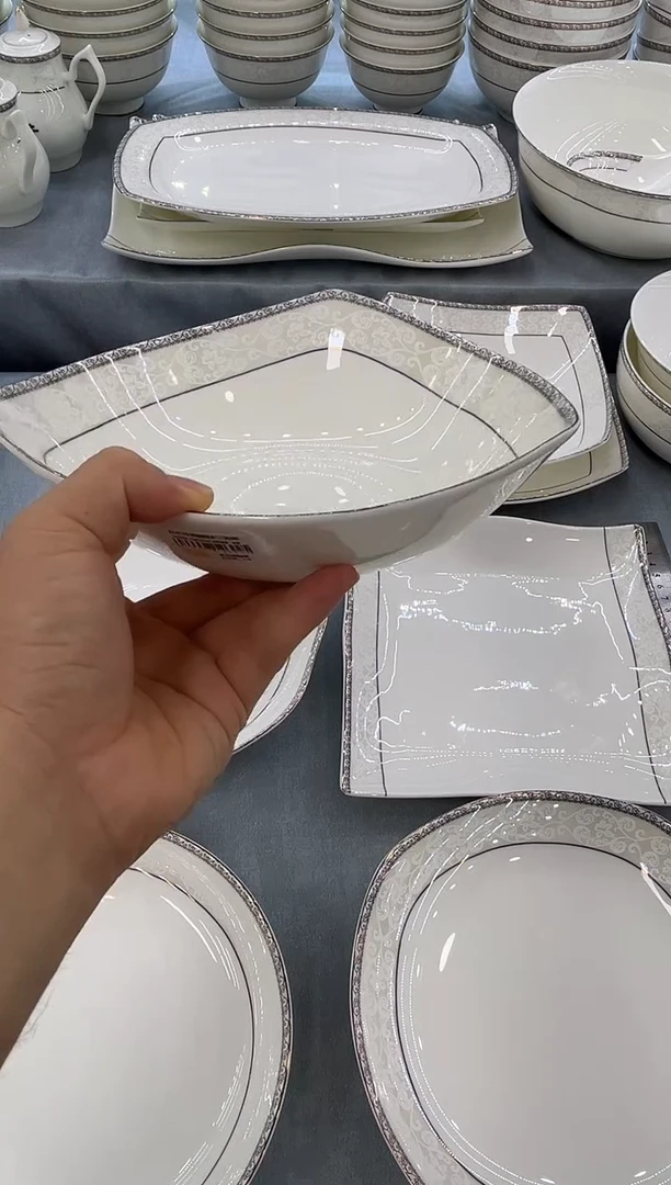 骨瓷玲珑8三角2个