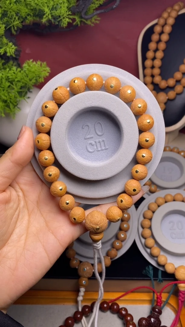 吊坠凤眼菩提12铜钉手串