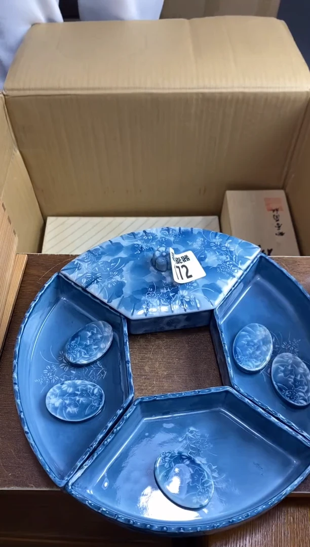 【闪购商品】瓷片隆莲瓷器欢迎大家