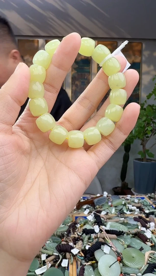 未镶嵌和田玉挂件拍一发一