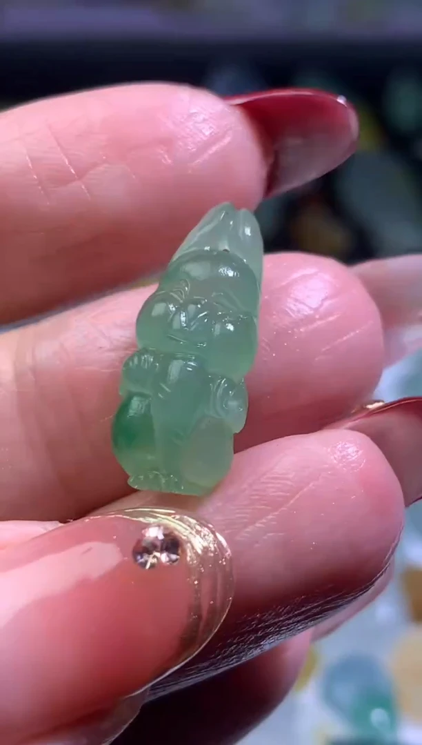 【闪购商品】定制翡翠未镶嵌毛货