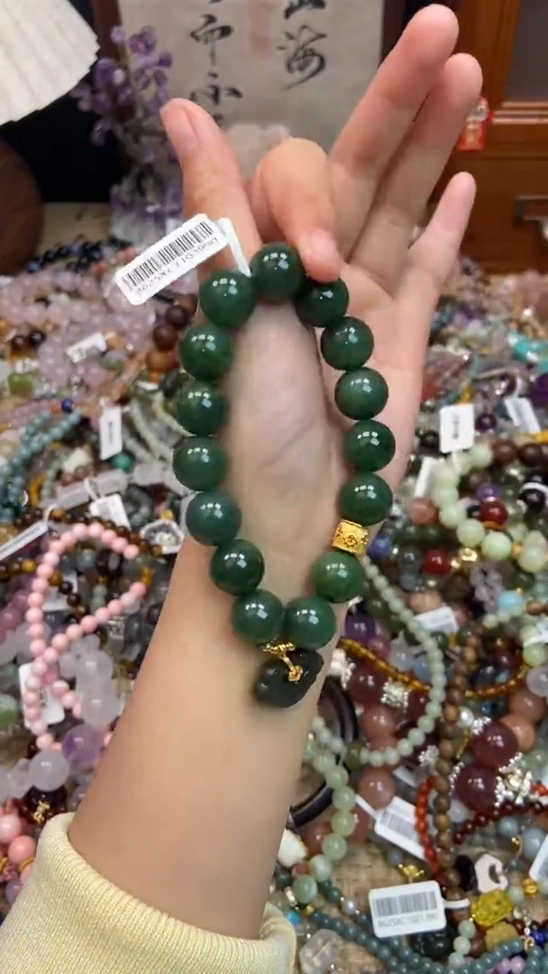 未镶嵌和田玉手饰513