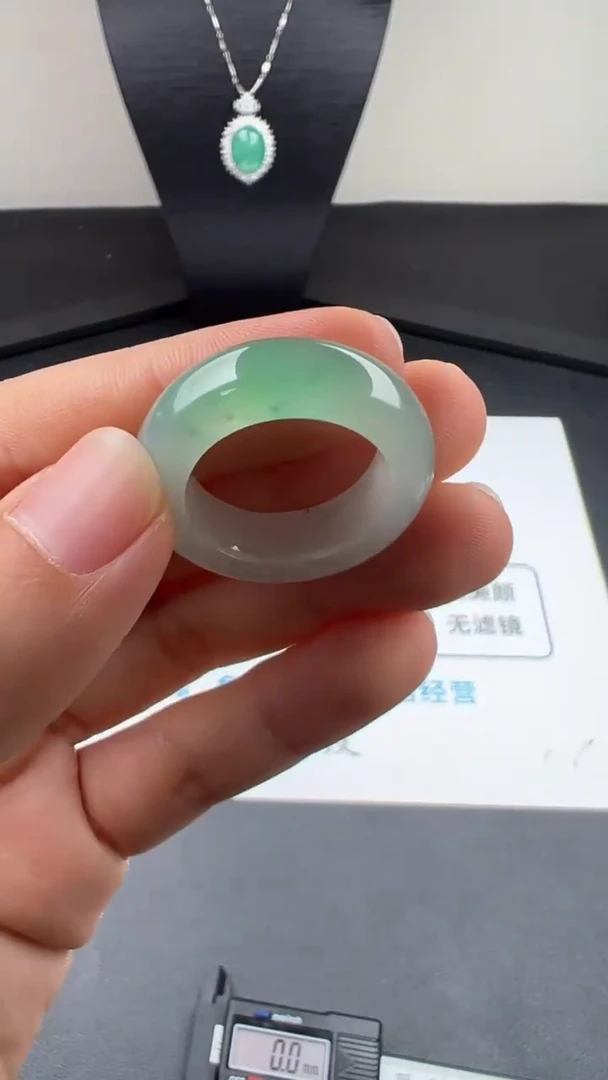 未镶嵌戒圈翡翠天然缅甸A货翡翠