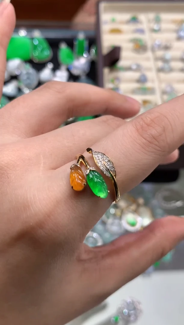 翡翠戒指18K金镶嵌A320|8800