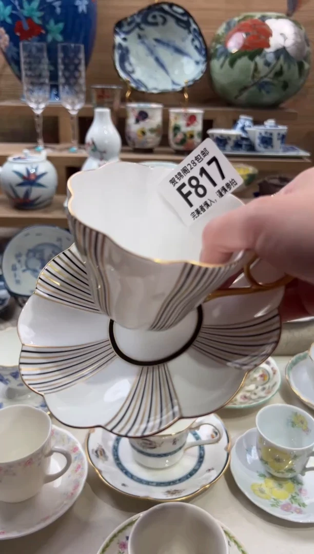 瓷片融****饰      F817