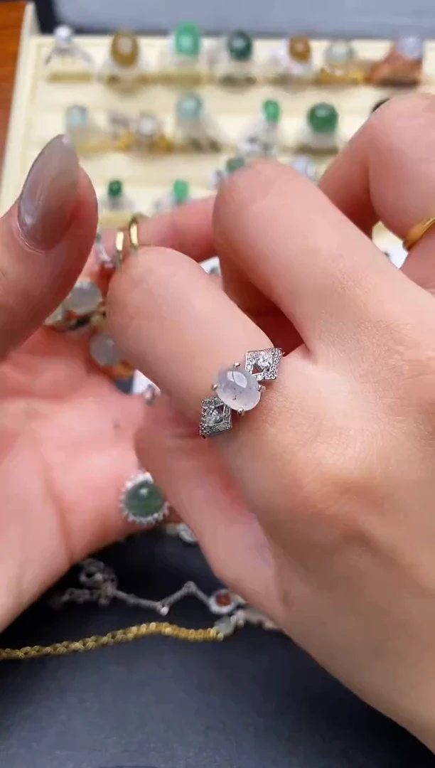 【闪购商品】翡翠戒指银S925镶嵌缅甸天然A货翡翠111  10-7