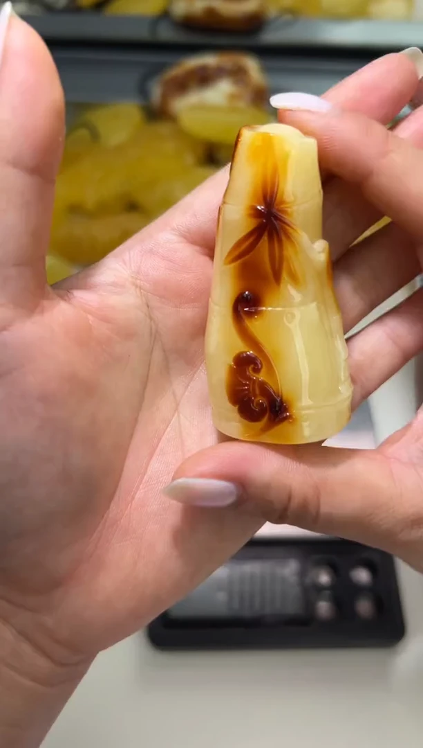 裸石琥珀未镶嵌琥珀蜜蜡吊坠