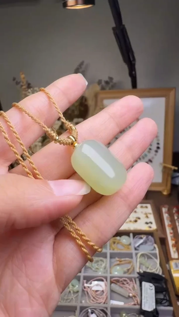 水晶摆件未镶嵌无事牌